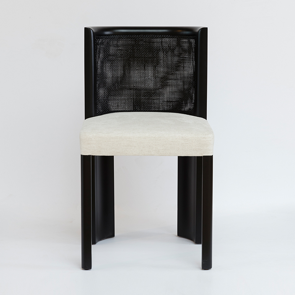Nina Seirafi - G Chair
