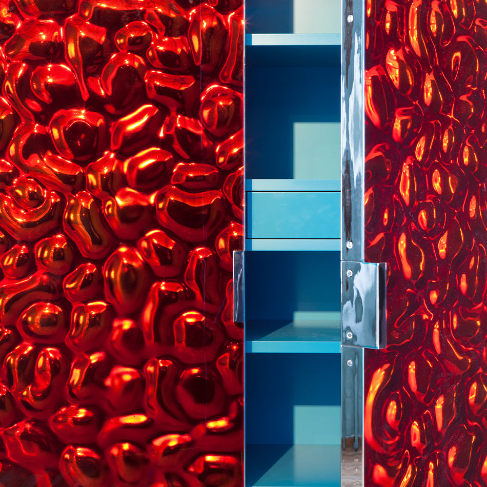 Pn Detailfurn Turbulencecabinet3