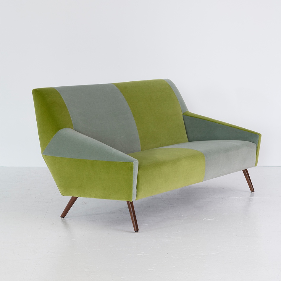 RP17 Det Med PN Coll Gio Sofa 2