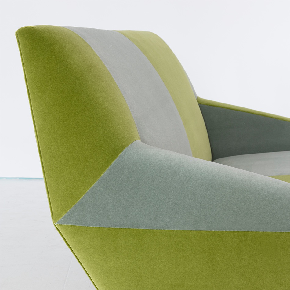 RP17 Det Med PN Coll Gio Sofa 5