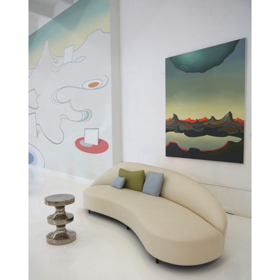 Medium Jeff Quinn Descendant M