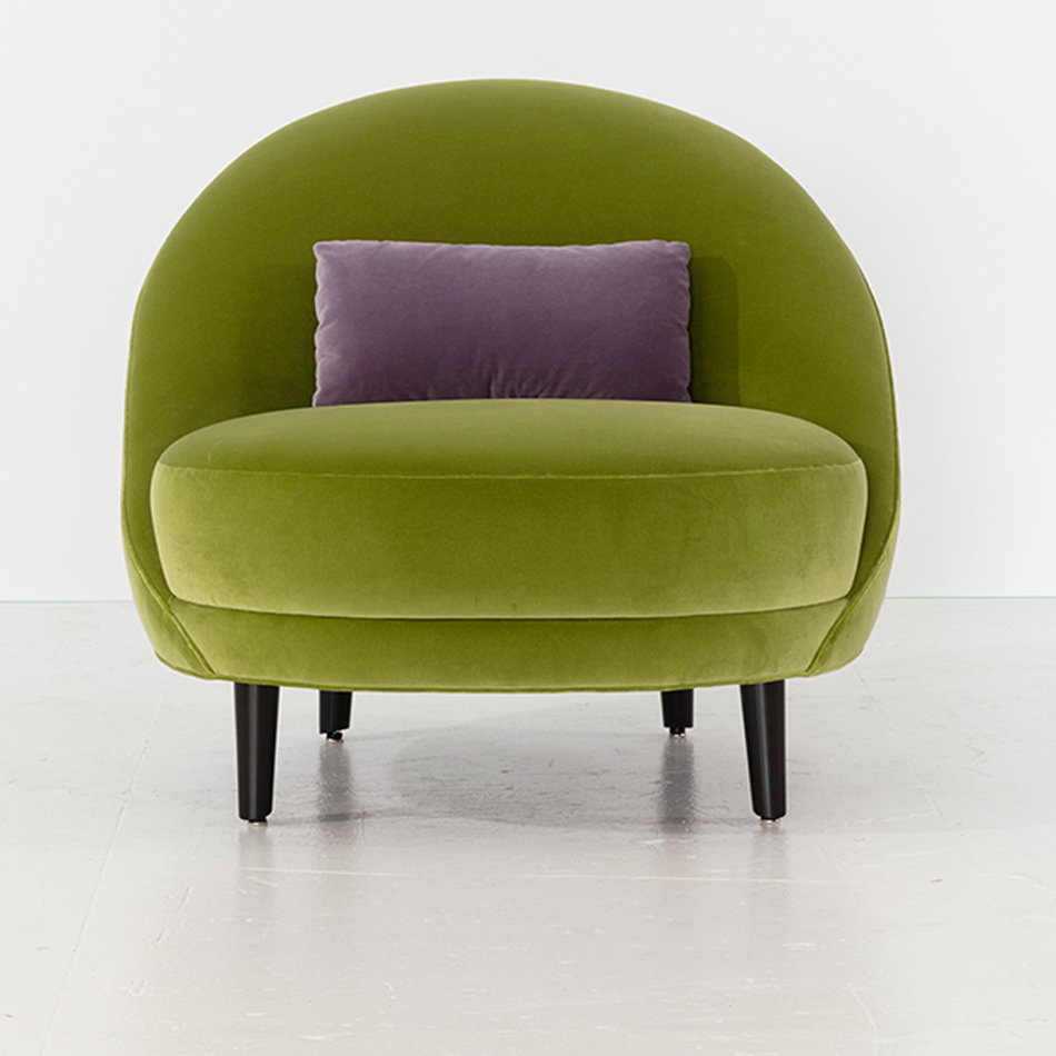 Medium RP17 Medium PN Coll Club Chair