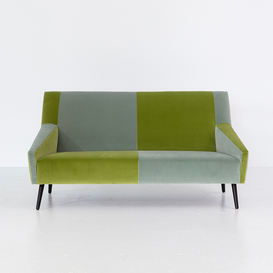 Medium RP17 Medium PN Coll Gio Sofa