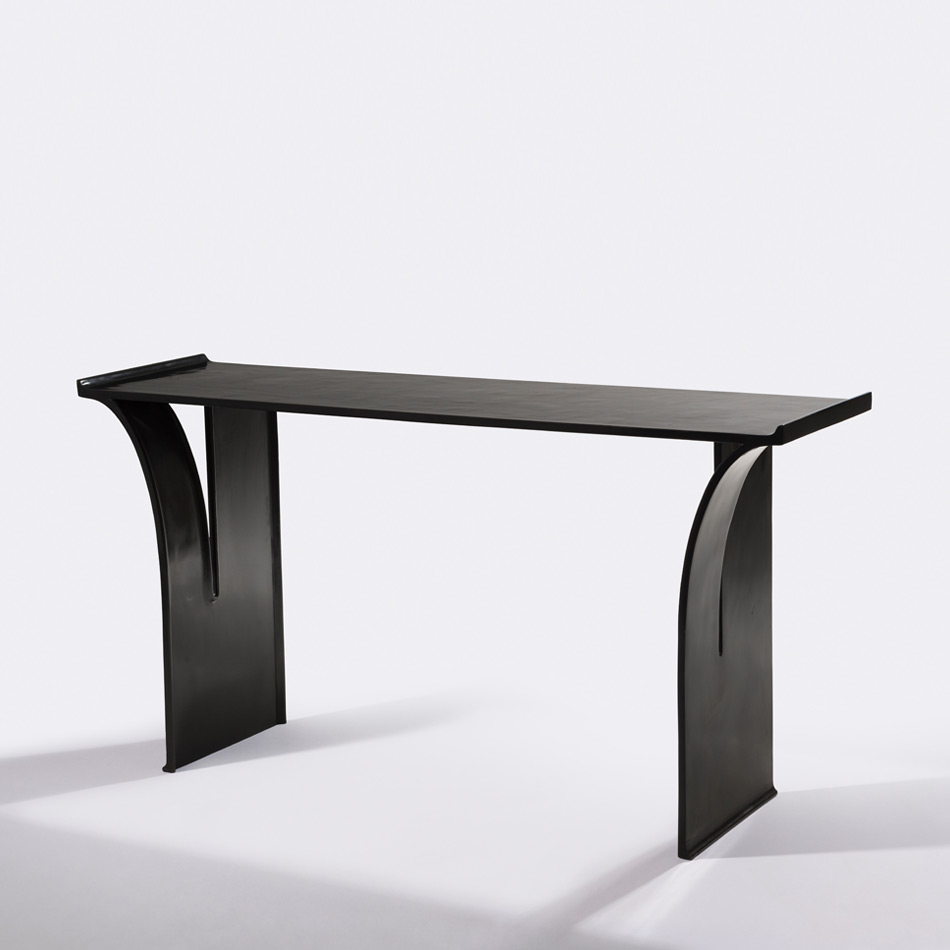 Eric Schmitt Rip Console D1 M