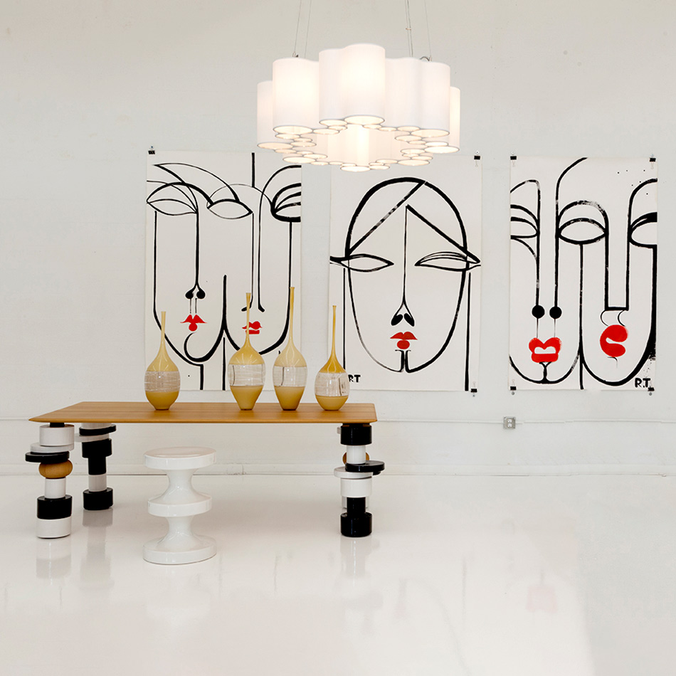 India Mahdavi Superstarr Table