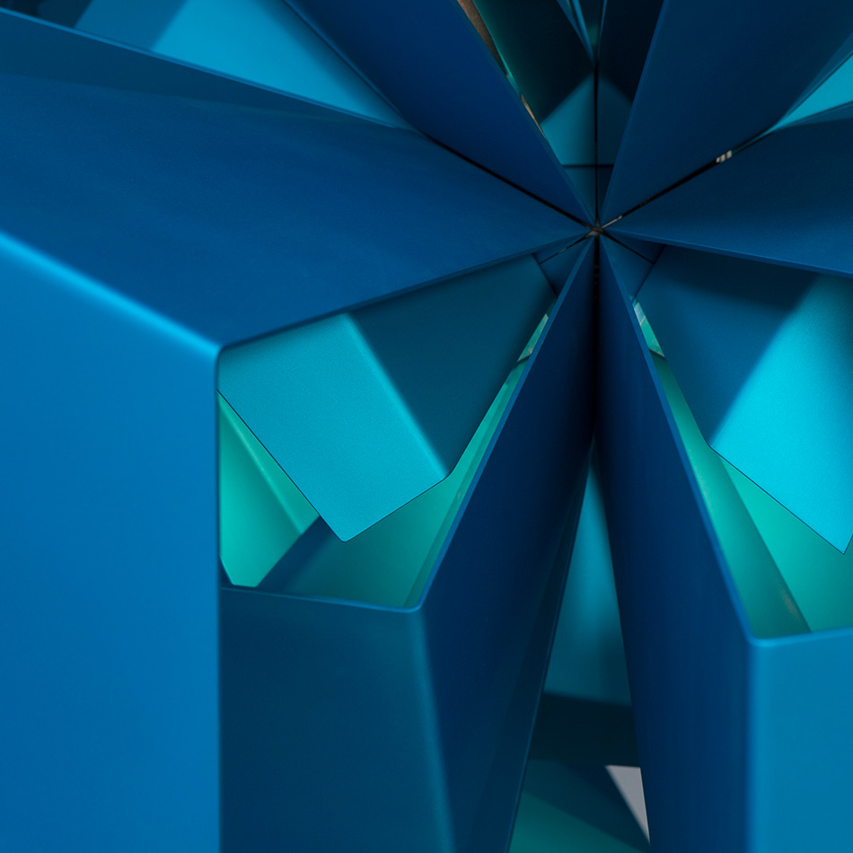 M 494 LUSTRE AOMITSU Detail