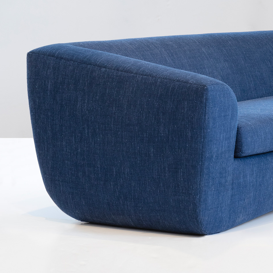 PaulMathieu M Sarah Sofa D2