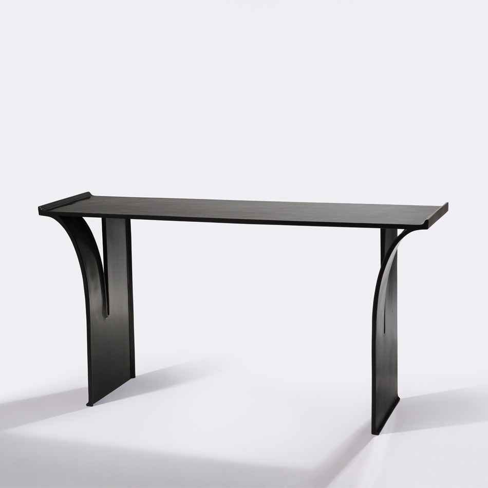 Medium Eric Schmitt Rip Console M