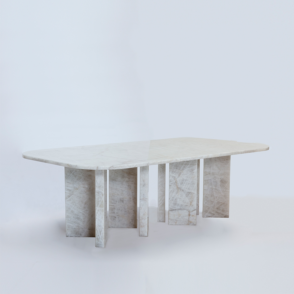 Medium Nina Seirafi Tab M