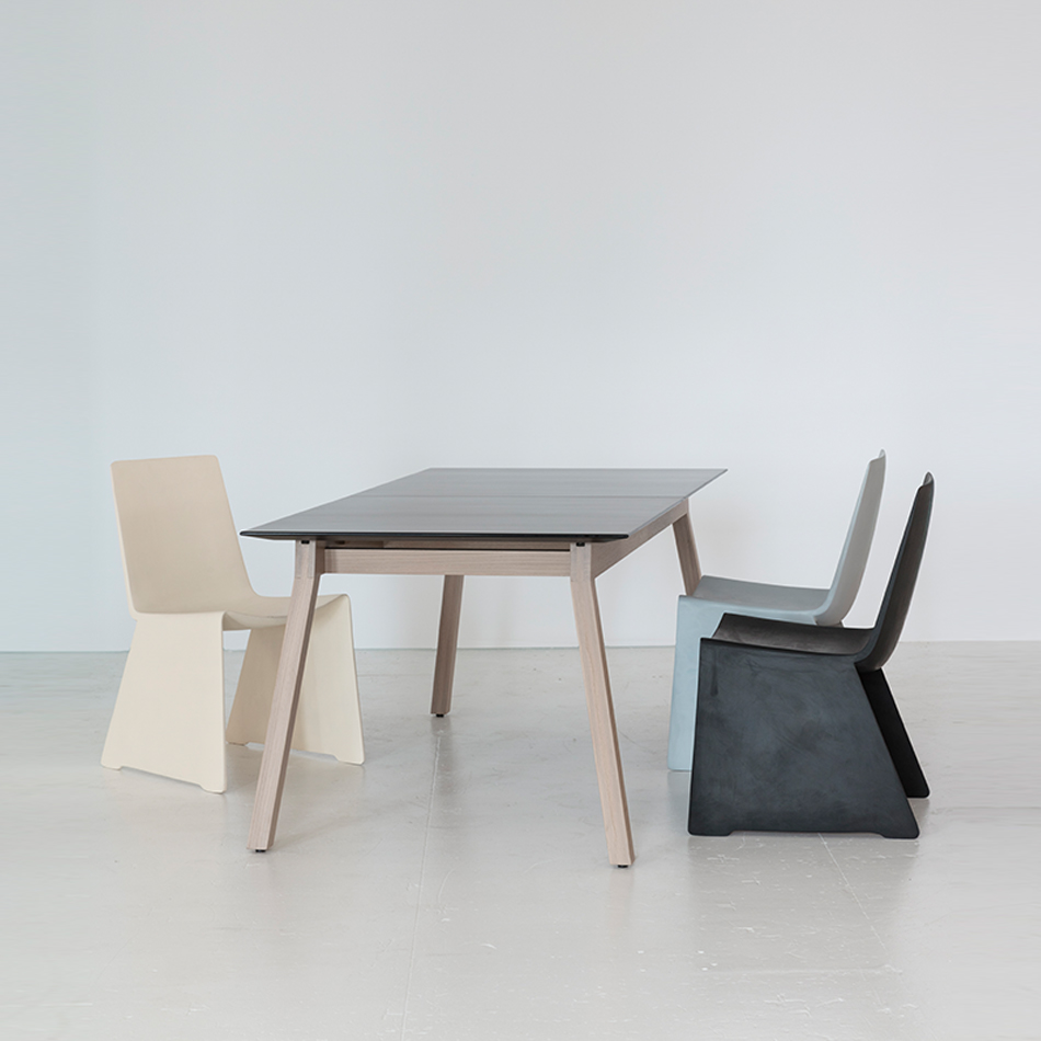 PatrickNaggar Chair Full Detail M 4