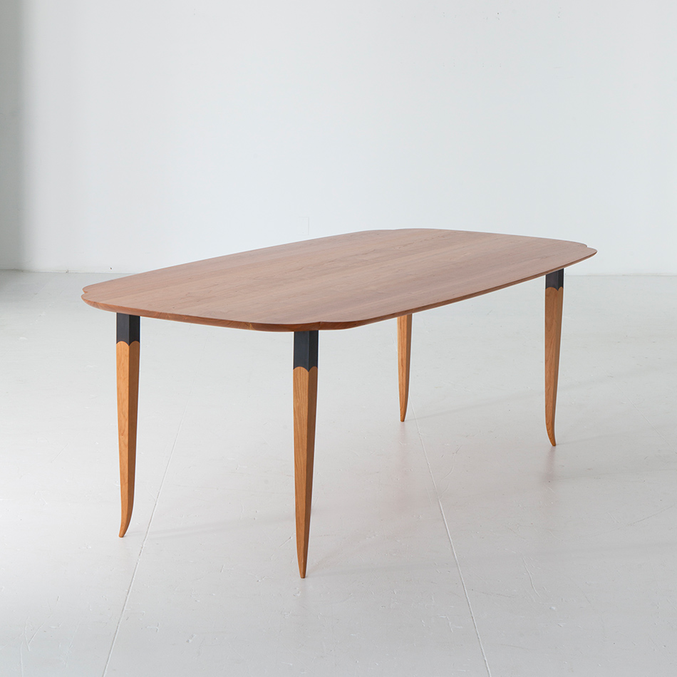 Cl Gk Detailfurn Scallop Table2
