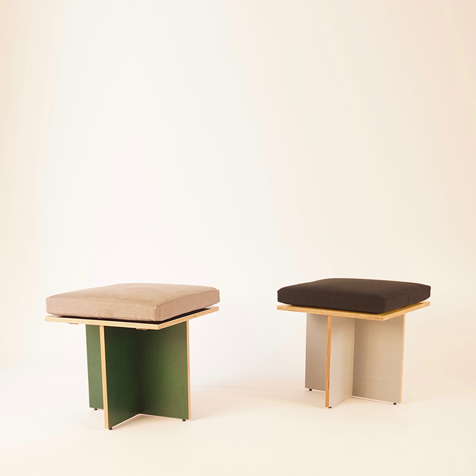 Medium Chris Lehrecke M Weimar Stool