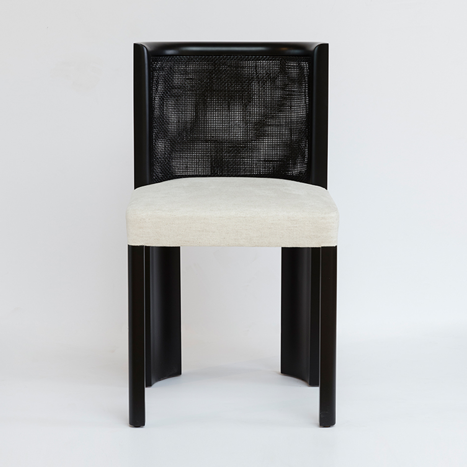 Medium RP NF G Chair 01 M