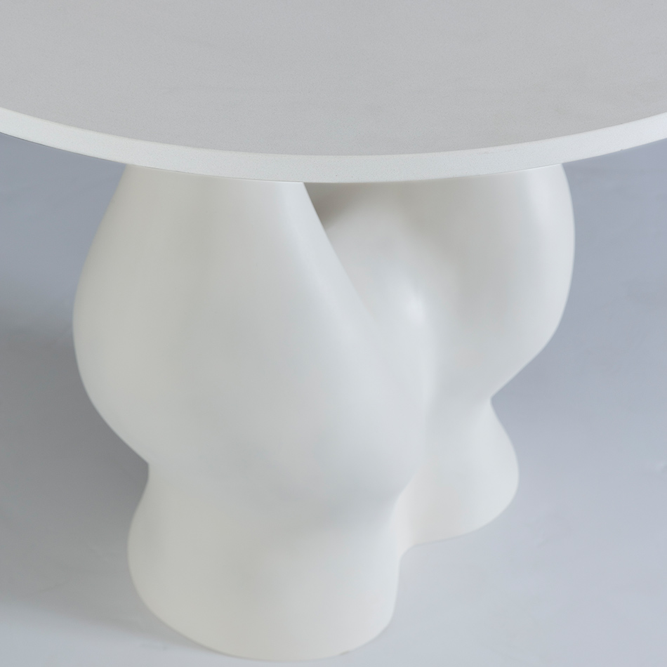 Eric Schmitt Out Standing Dining Table D3