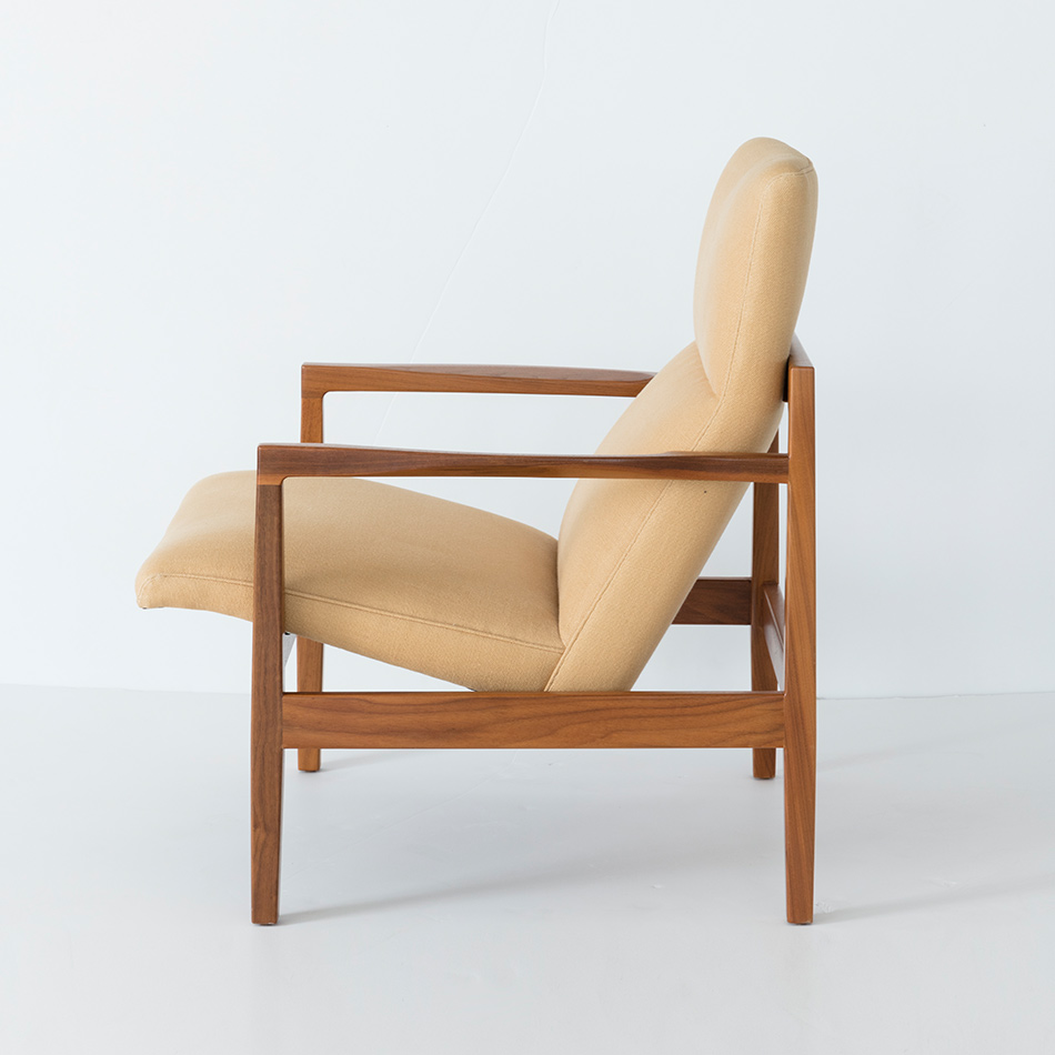 Jens Risom Low Arm Chair D4