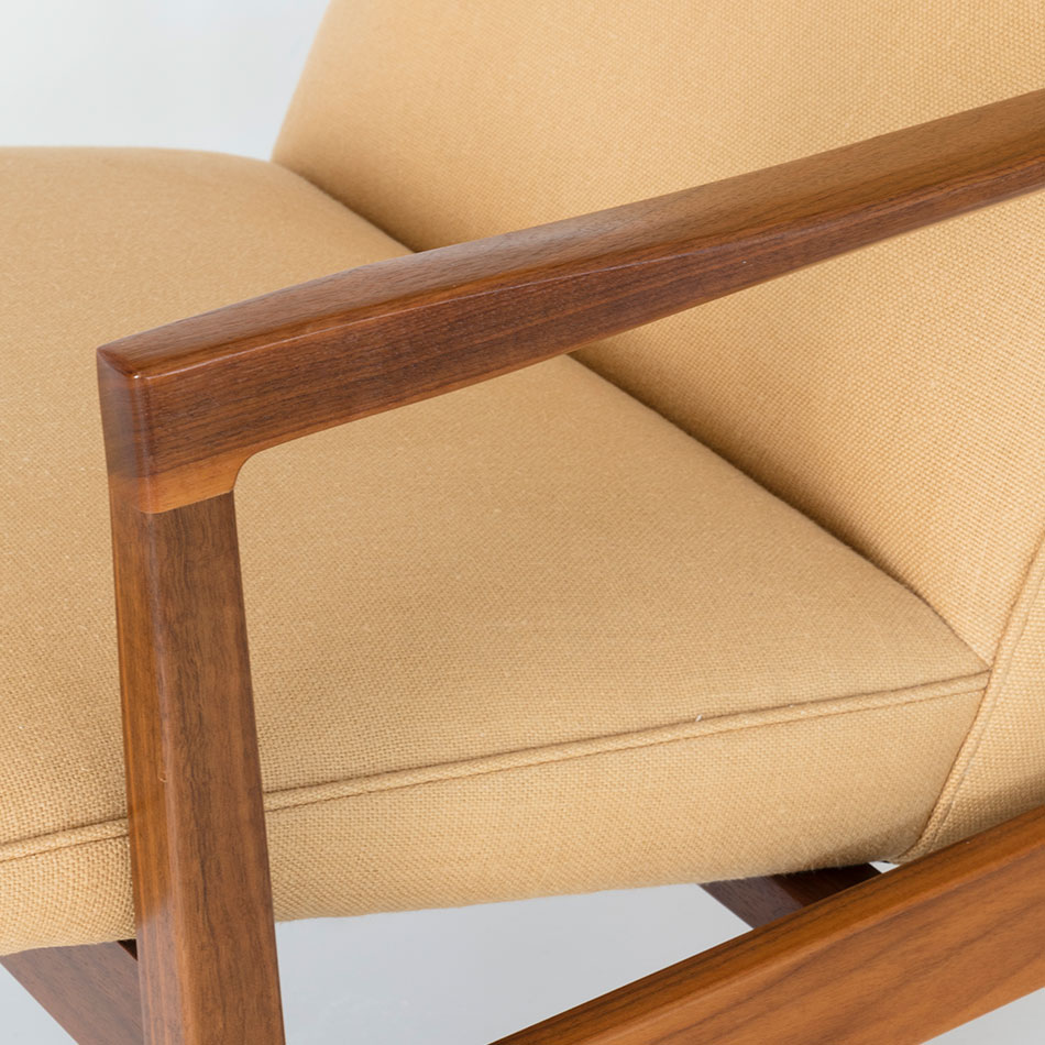 Jens Risom Low Arm Chair D5