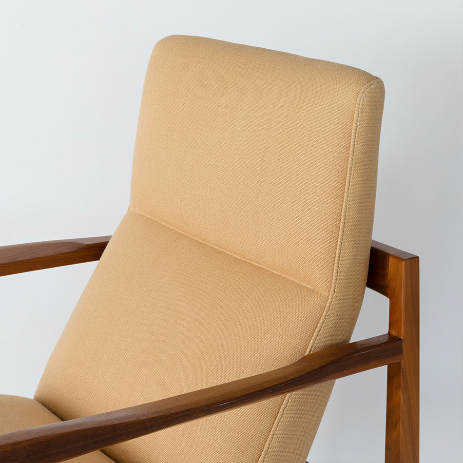 Jens Risom Low Arm Chair D6