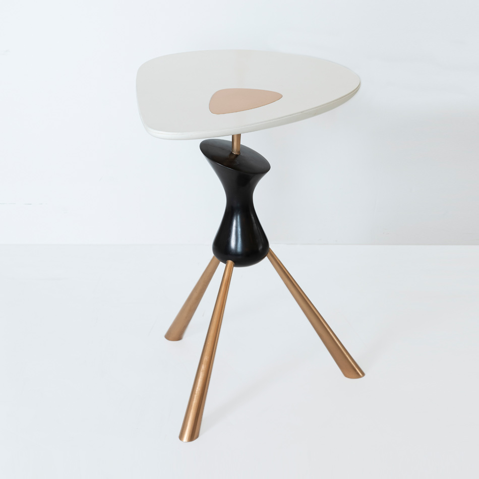 Alexandre Loge - Kalder Side Table