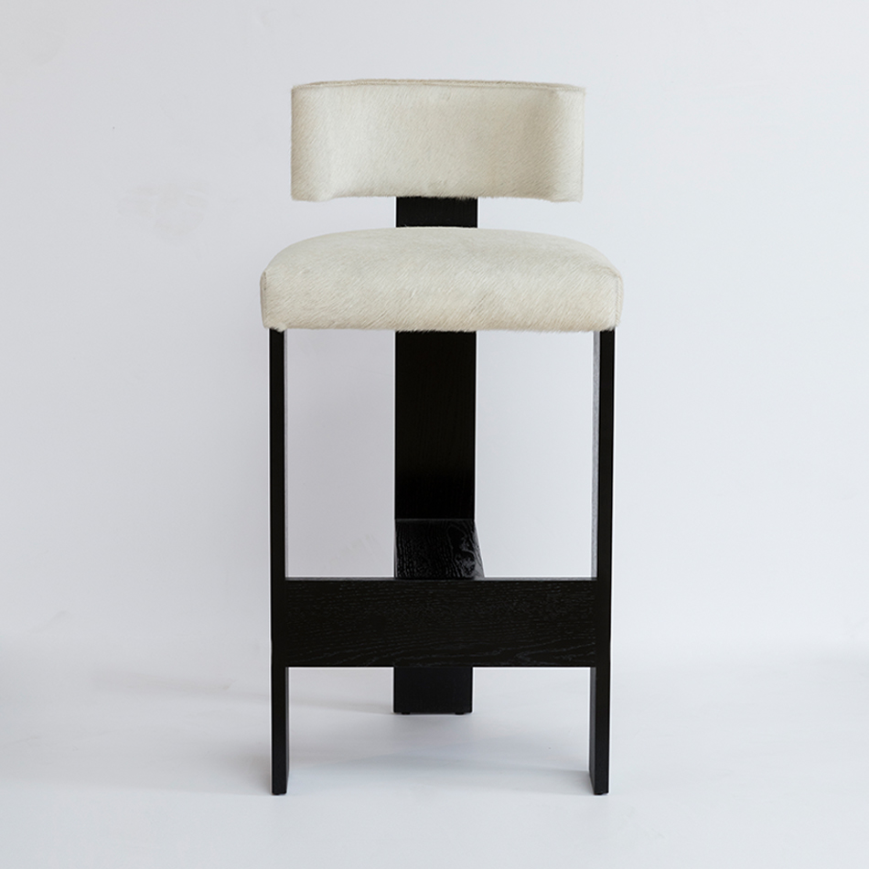 Medium RP NF L Chair 01 M