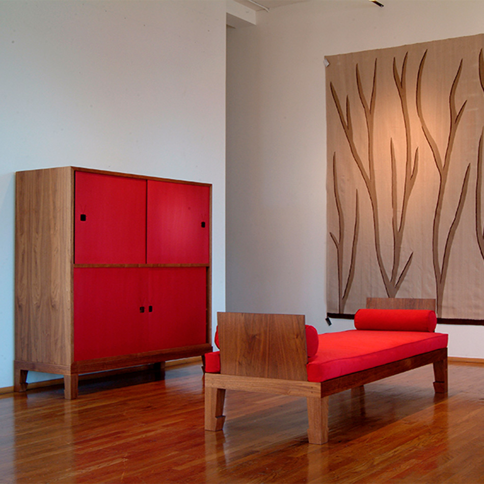 CHRIS L DRESS DAYBED LRG