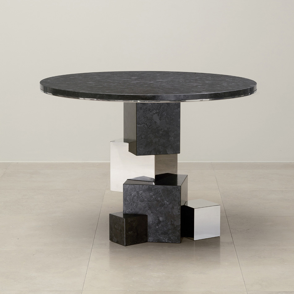 Medium Hervevan Furn 101