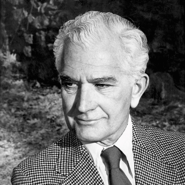 Jens Risom Headshot New