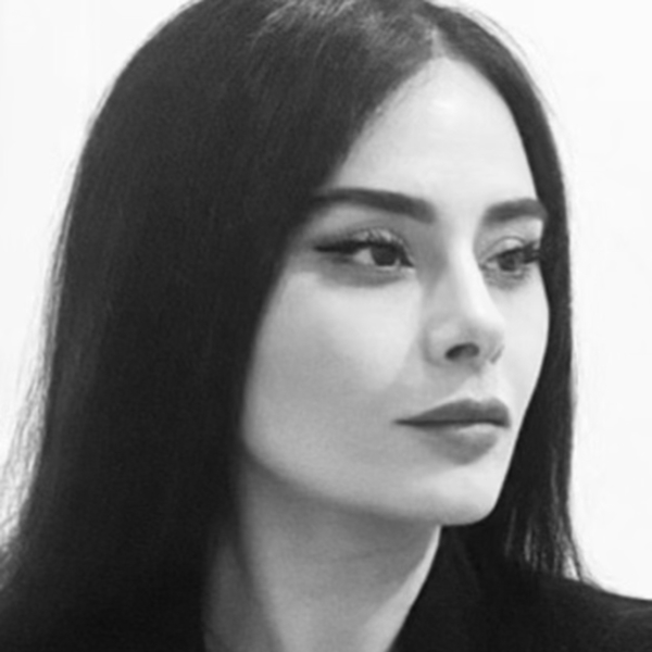 Nina Seirafi Headshot Resized