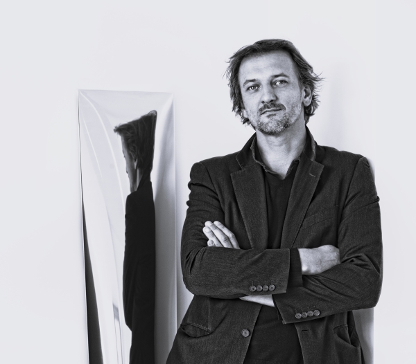 Xavier Lust R © Serge Anton B&W RESIZED