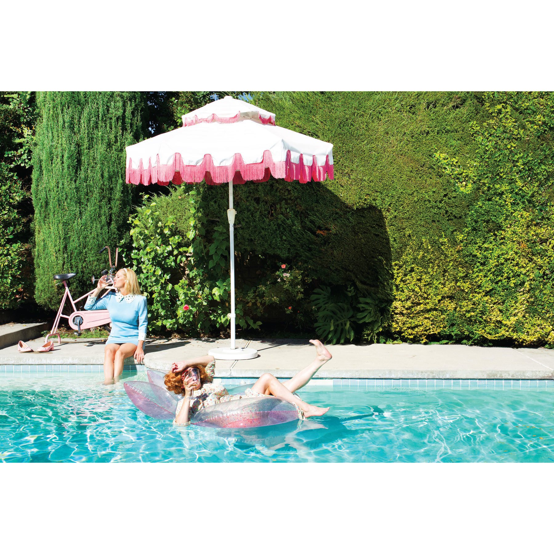 MUST BE NICE TO HAVE THE TIME TO LIE AROUND ALL DAY