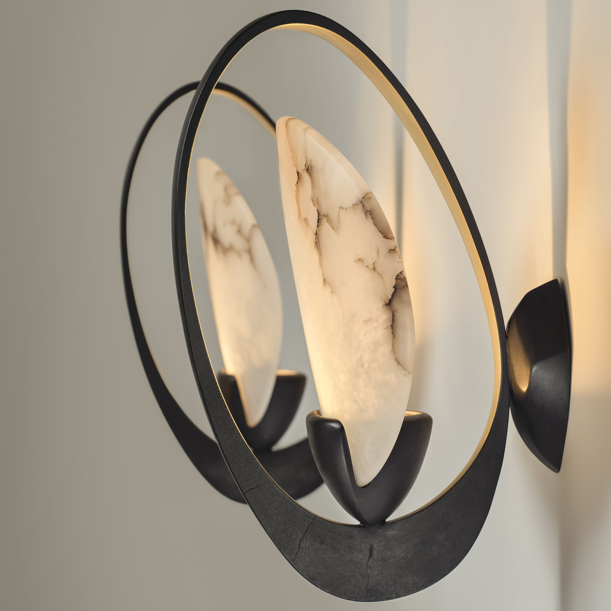 667 APPLIQUE CATHERINE Resize