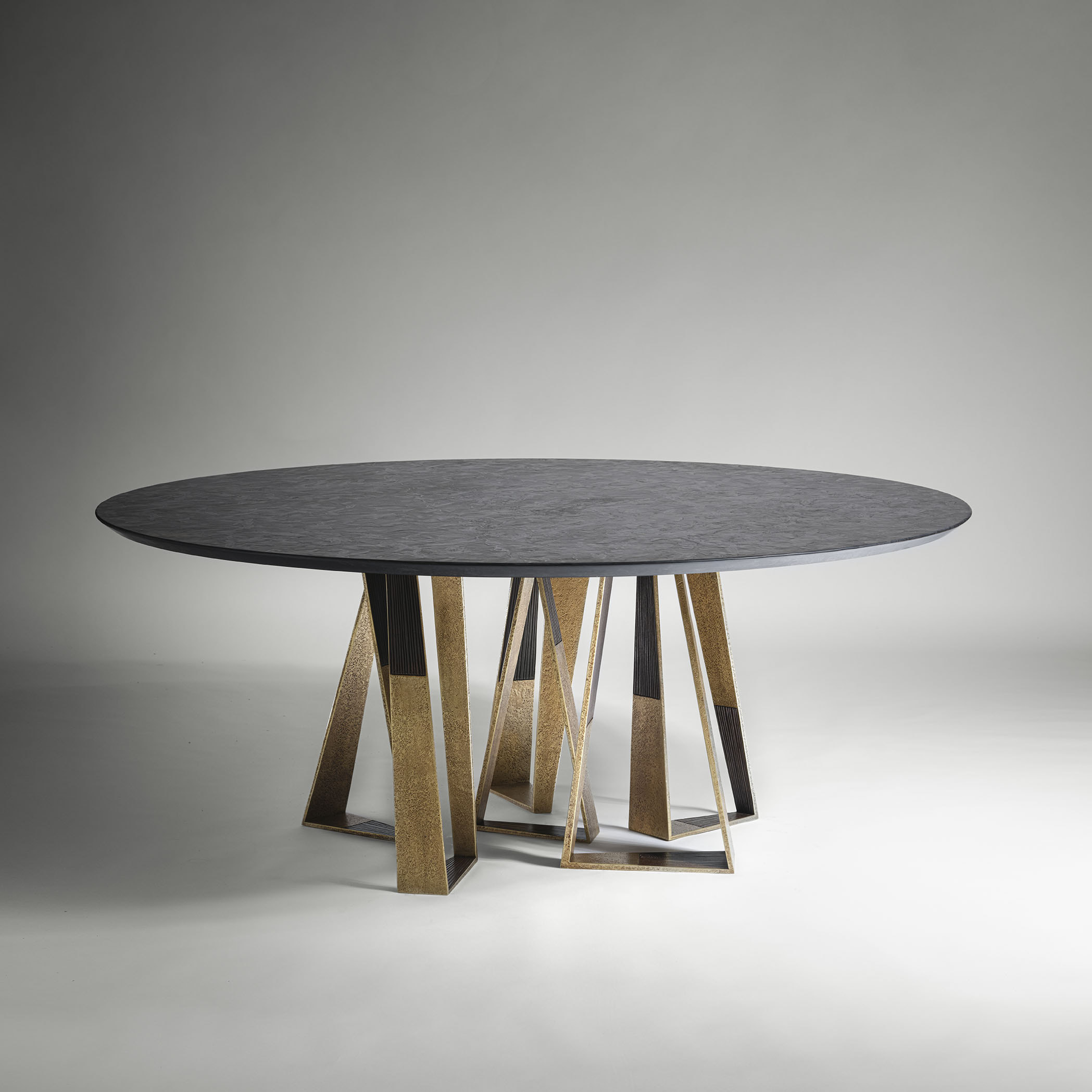 670 TABLE TRAPEZE Resize