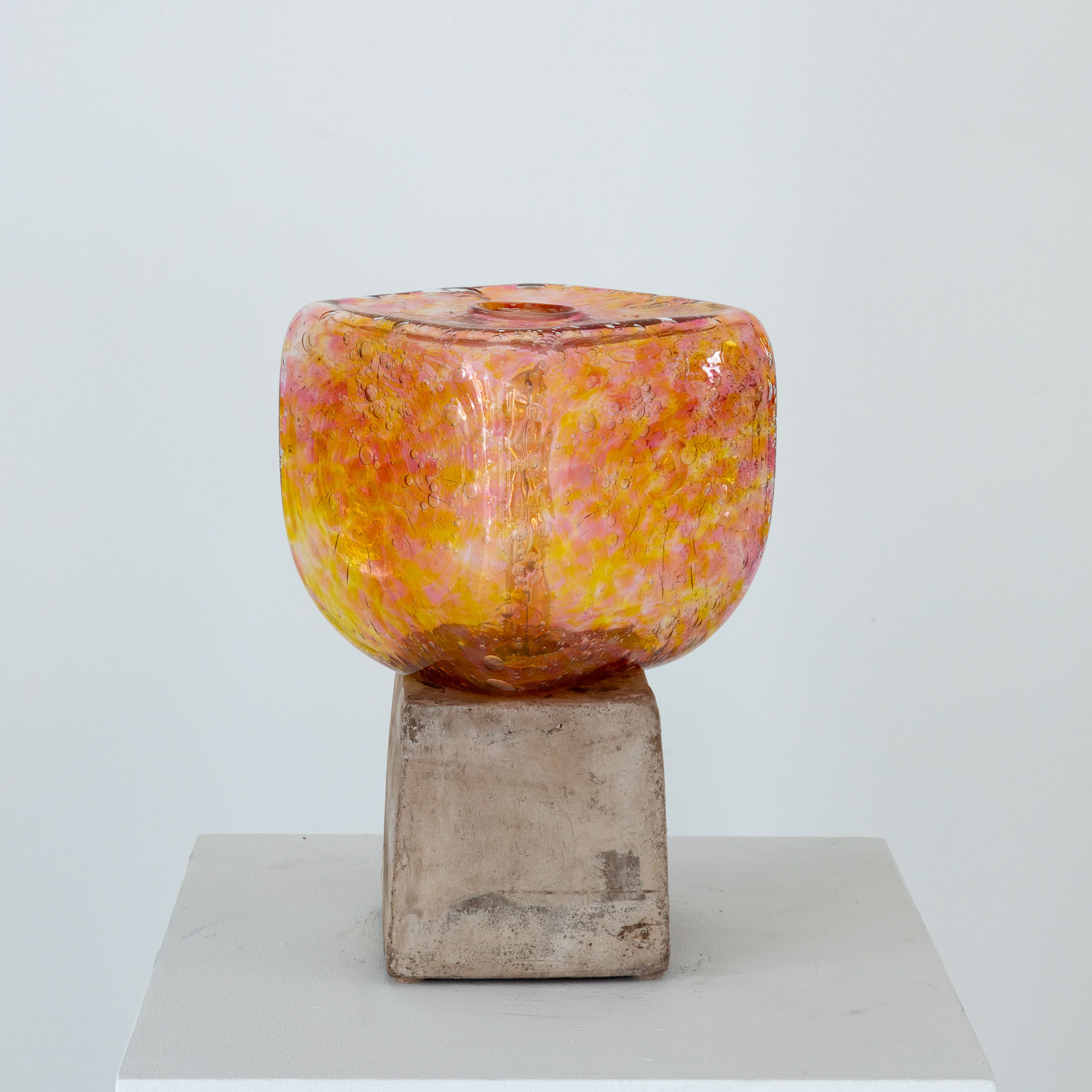 HYDROCHROM TABLE TOP LAMP 01