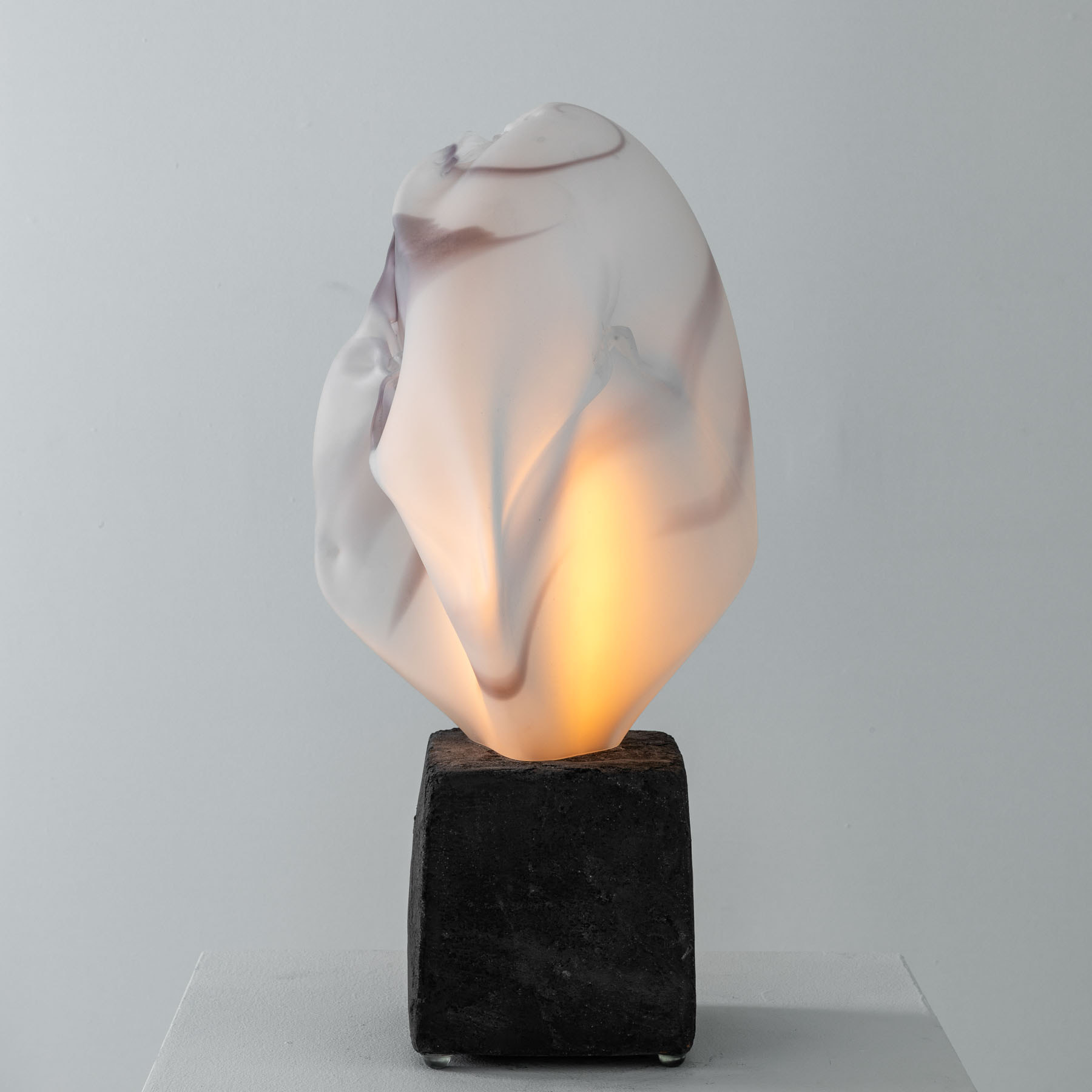 MIRAGE TABLE TOP LAMP 06 4