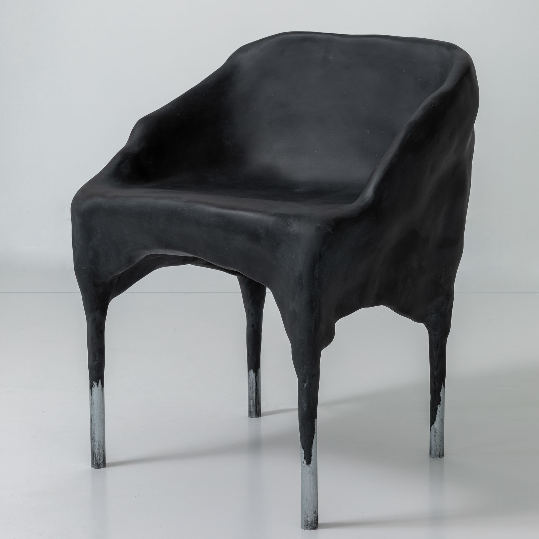 OBSIDIAN CHAIR (2)