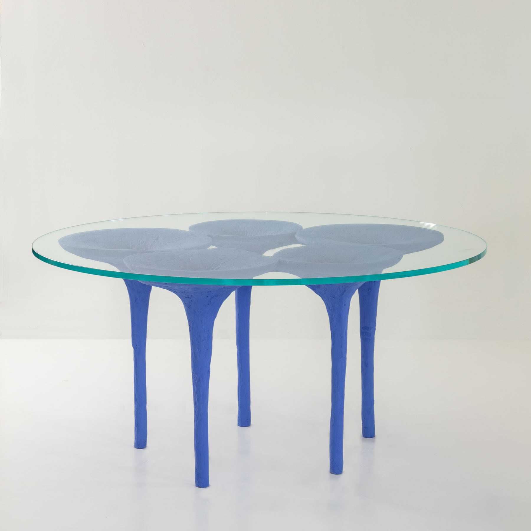 Rizoma Blue Dining Table Single Base
