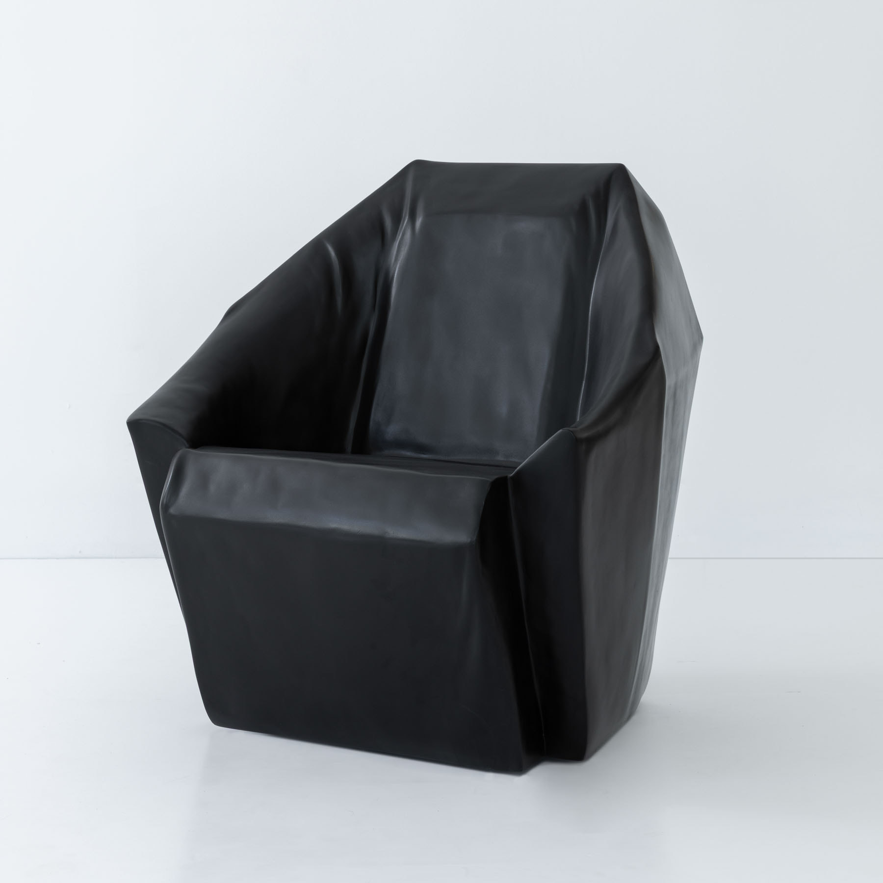 VESTIGE ARMCHAIR (11)