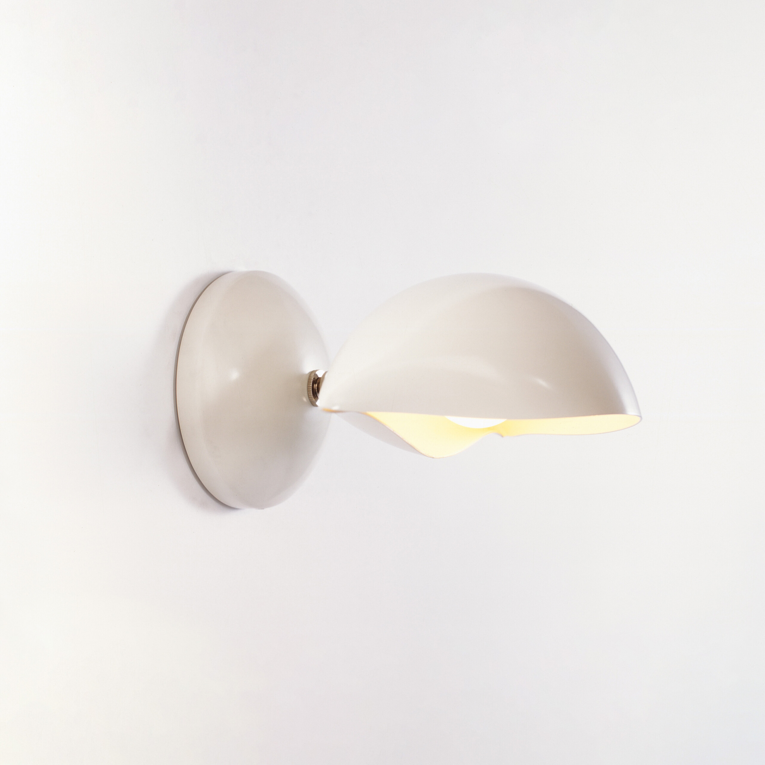 DW Lapa Pendant 436 1 206 Shell Sconce White